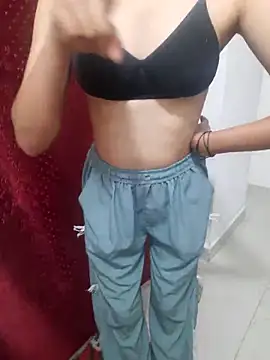 Snapshot of NeetuKumri chatting on February 27, 4:34 am NeetuKumri online show from February 27, 4:34 am