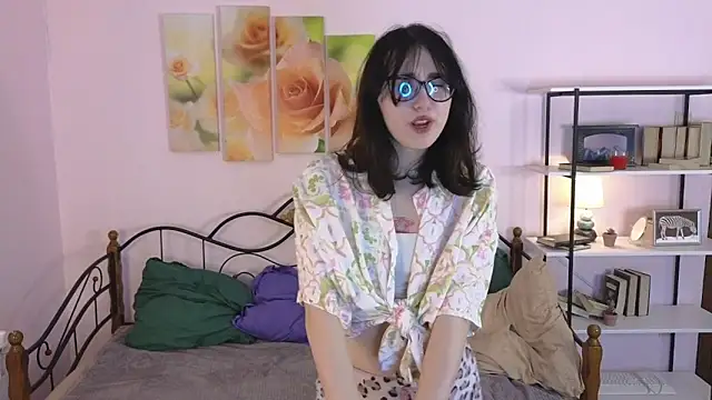 Bell Menis online show from March 26, 2:33 pm