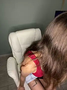 SofieLund online show from March 14, 4:12 pm