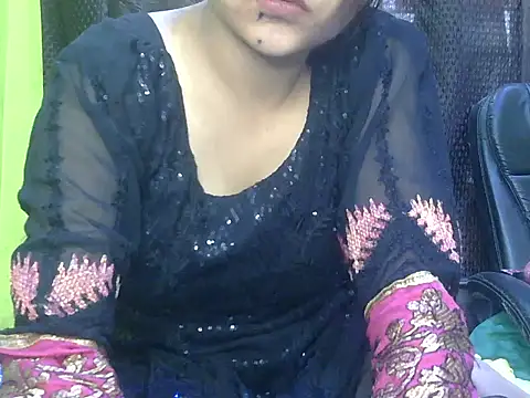 Snapshot of Aani_0 chatting on March 2, 7:15 am Aani 0 online show from March 2, 7:15 am