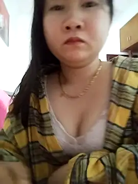 Snapshot of popping22 chatting on March 2, 6:36 am popping22 online show from March 2, 6:36 am