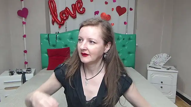 MeganPirs online show from April 16, 5:14 pm