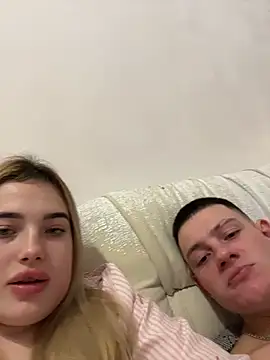 Snapshot of TiffanyCouture chatting on March 2, 6:15 pm TiffanyCouture online show from March 2, 6:15 pm