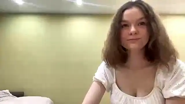 AliveCute online show from March 1, 7:27 pm