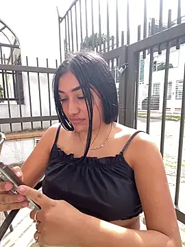 GeorgiaPink  online show from April 2, 8:06 pm