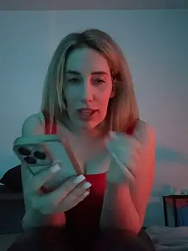 JuliaPrivat online show from March 1, 10:56 pm