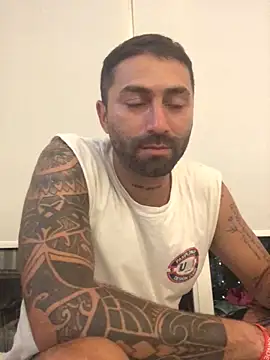 Snapshot of sebitamillo91 chatting on March 3, 11:32 pm sebitamillo91 online show from March 3, 11:32 pm