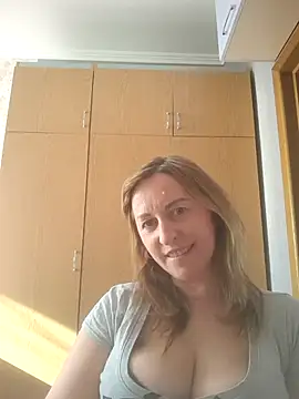 ChristinaYork online show from April 13, 2:22 pm