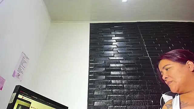 ScarlettSexRx online show from April 10, 12:43 pm