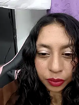 melsylatina online show from March 29, 6:02 am