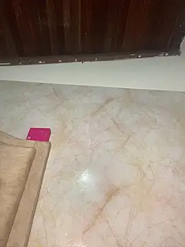 Snapshot of latina-11 chatting on March 3, 12:17 am latina-11 online show from March 3, 12:17 am