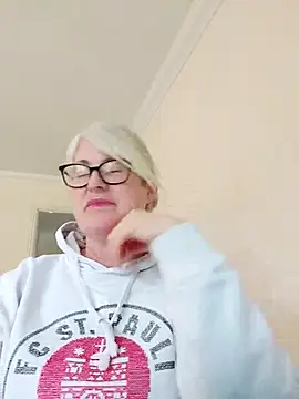 FlirtyFleur-x online show from March 31, 10:04 am