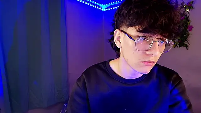 noah millerx online show from March 30, 8:26 am