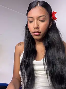 Maddie 7 online show from March 27, 2:50 am