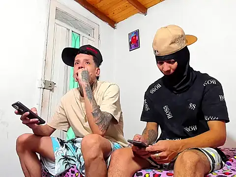 gabriel reyes21 online show from June 13, 10:08 pm