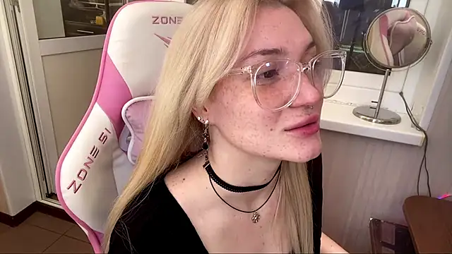 Just Ash online show from March 1, 7:43 am