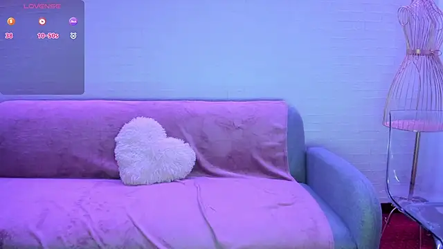 Snapshot of _ivydoll_ chatting on February 28, 6:14 am ivydoll online show from February 28, 6:14 am