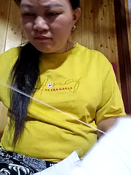 phay79 online show from May 7, 1:38 pm