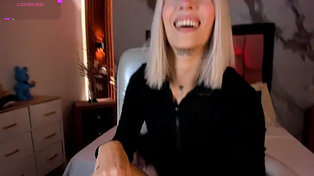 samantha rogers online show from April 13, 12:43 pm