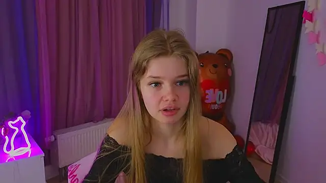 Snapshot of belrinaa chatting on March 25, 9:10 pm belrinaa online show from March 25, 9:10 pm