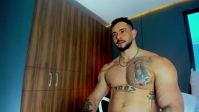 massimo visconti online show from April 12, 5:40 pm