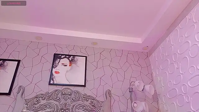 Genesisraydenx online show from June 5, 8:14 pm