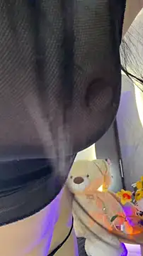 skylarferraro online show from April 10, 10:58 pm