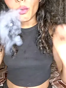Snapshot of Akni_ chatting on June 12, 5:56 pm Akni online show from June 12, 5:56 pm