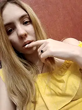 Snapshot of Prinseska27 chatting on March 2, 7:54 pm Prinseska27 online show from March 2, 7:54 pm