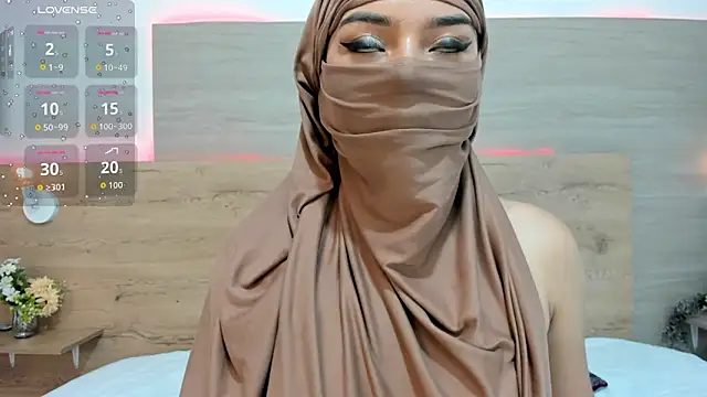  jennaa online show from March 4, 8:04 pm