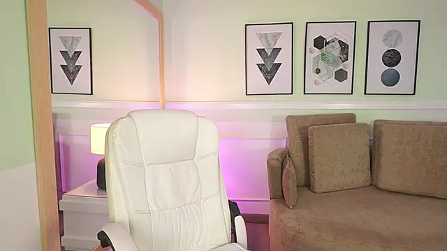 MandyCollins online show from March 30, 11:33 am