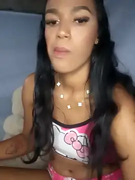 FlorSalvaje  online show from April 7, 12:55 am