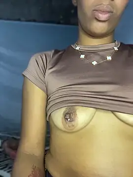 FlorSalvaje  online show from April 8, 1:05 am