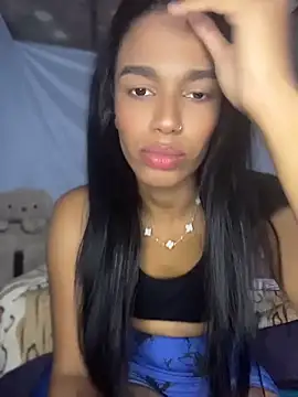 FlorSalvaje  online show from April 11, 1:10 am