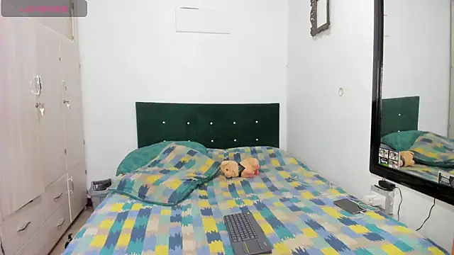 Jean And PaulXL online show from March 29, 11:16 pm