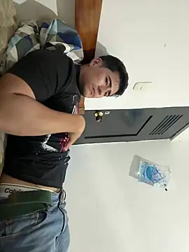 David-latinlover online show from March 5, 6:04 pm