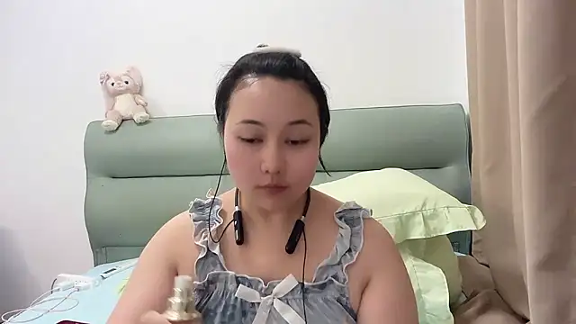 Snapshot of Susu-36E chatting on May 26, 10:00 am Susu-36E online show from May 26, 10:00 am
