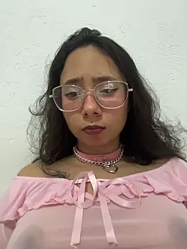 Aliciaa-petite online show from May 29, 3:59 am