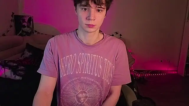 Snapshot of AnthonyCuutie chatting on February 27, 6:30 pm AnthonyCuutie online show from February 27, 6:30 pm