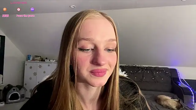 Snapshot of Anika_Socutehe chatting on June 26, 8:35 pm Anika Socutehe online show from June 26, 8:35 pm