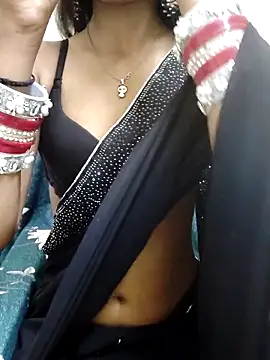 MAYA BED GIRL online show from April 15, 2:35 pm