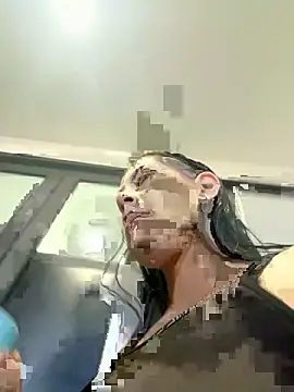 Megaan Rousee online show from April 1, 11:55 am