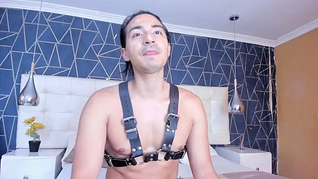 AbbyLoius online show from March 23, 7:40 pm