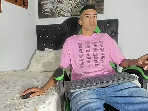 mauricio smiith online show from March 1, 2:02 am