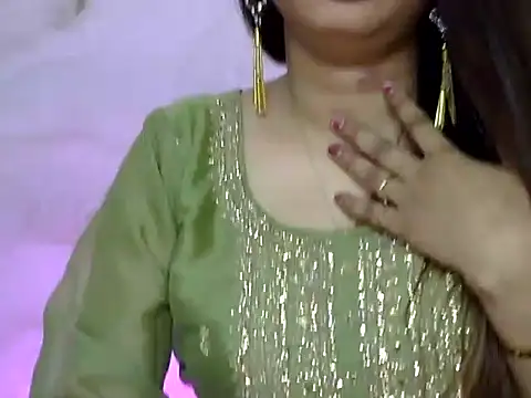 Niya thakur online show from April 4, 4:33 am