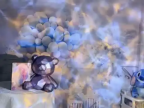 A-yanyann online show from March 2, 1:29 pm