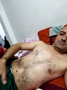 RaphandLey online show from March 5, 10:28 pm