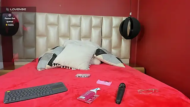 MissPameela  online show from April 8, 5:24 pm