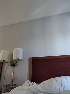 VelvetRae online show from February 28, 3:35 pm