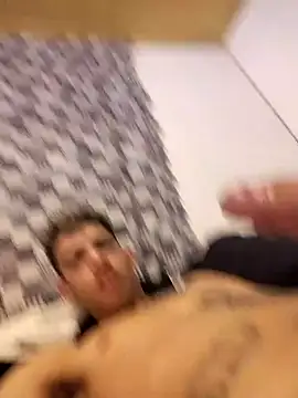 Snapshot of th_sillva chatting on March 3, 7:20 pm th sillva online show from March 3, 7:20 pm